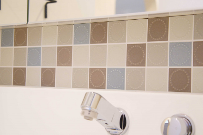 北欧好き注目！ミナペルホネンのタンバリンタイルの魅力とは？【鳥取県